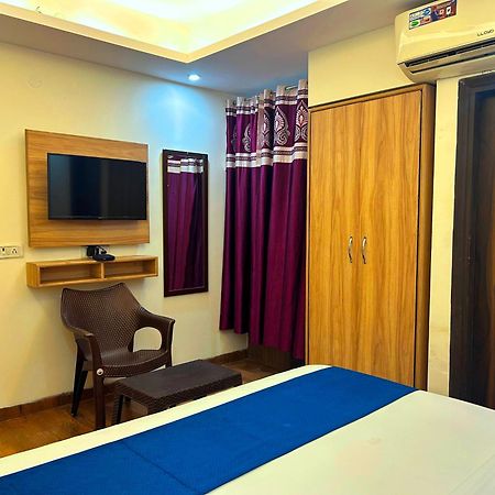 Hotel Golden Bliss At New Delhi International Airport 외부 사진